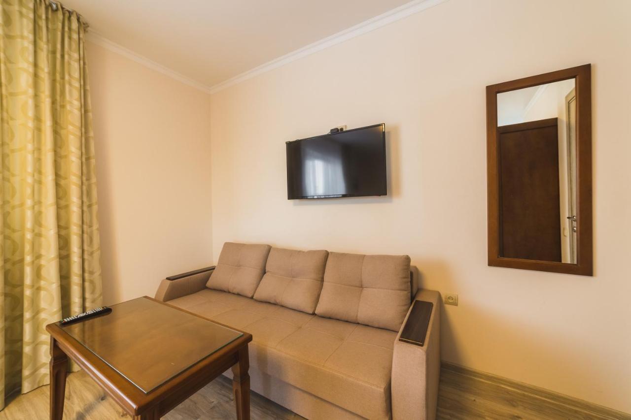 Villa Zhanna Central Park Truskavets Ngoại thất bức ảnh