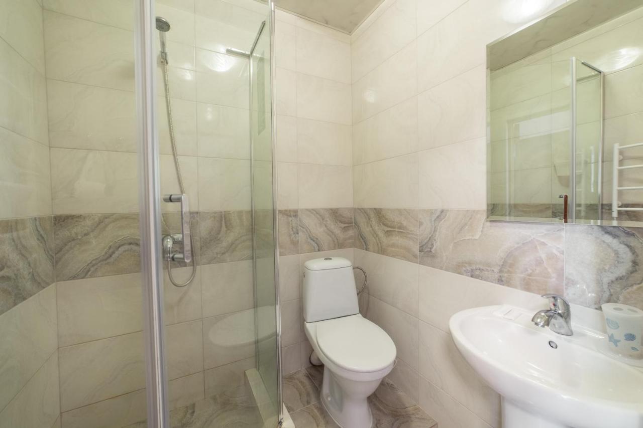 Villa Zhanna Central Park Truskavets Ngoại thất bức ảnh